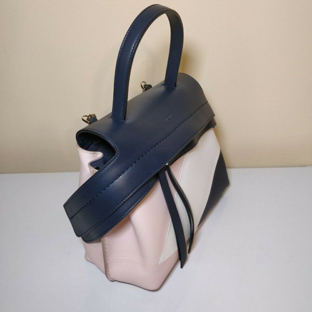 Tod's Micro Wave Colorblock Navy Pink Preowned - Picture 3 of 8